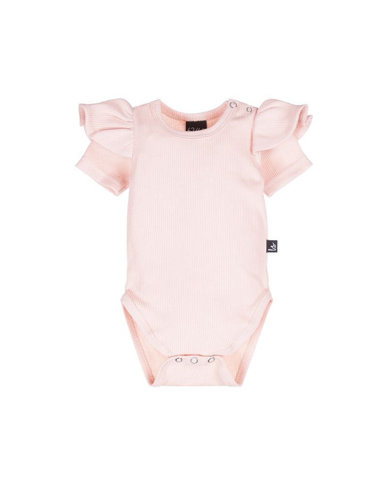 Ruffle romper rib rose (korte mouw)