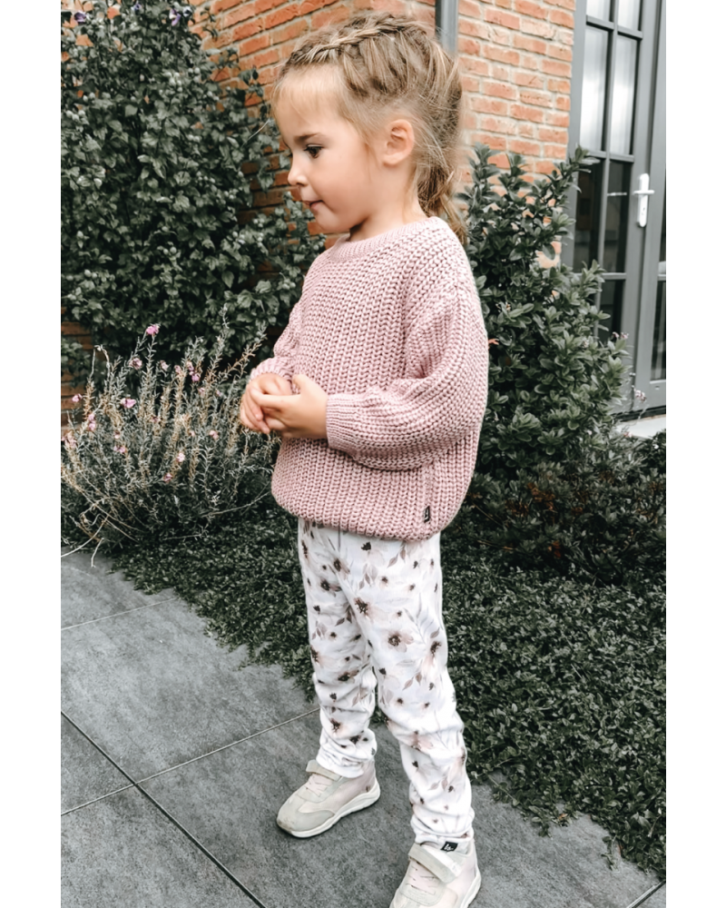 Outfit Mia